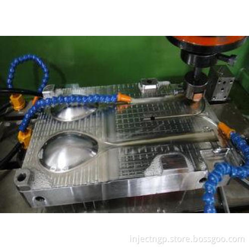 2 - Cavity Plastic Injection Moulding ToolsFor Consumer Par